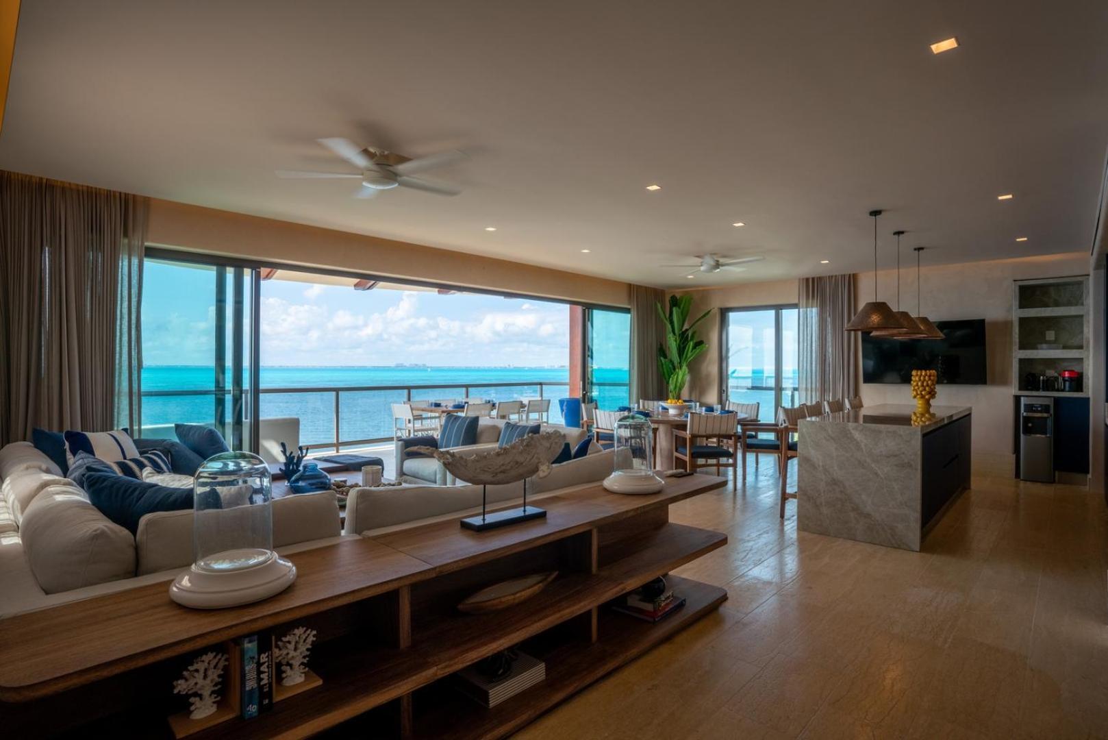 Apartamento 4br Luxury Beachfront W/ Heated Pool